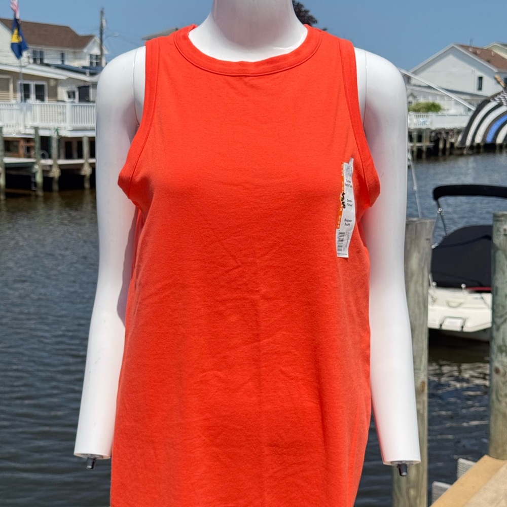 🟢💲2/10‼️Time and Tru Vibrant Orange Tank Top